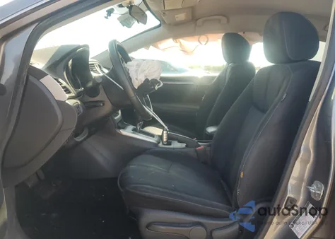 2018 Nissan Sentra S из США, поврежденный, VIN 3N1AB7APXJY229976